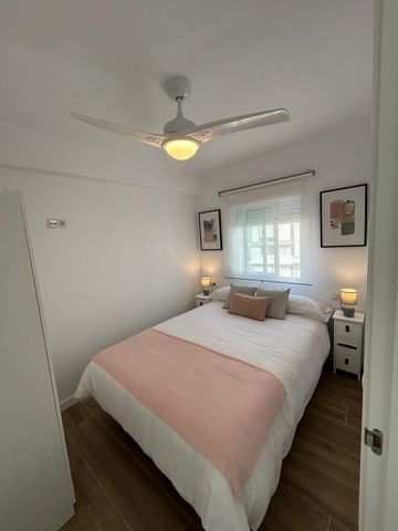 Welcome to Your Home in Seville! Located in the charming Macarena neighborhood, this 3-bedroom apartment is the perfect choice for Erasmus students seeking a unique experience in the vibrant city of Seville. Completely renovated and equipped with top...