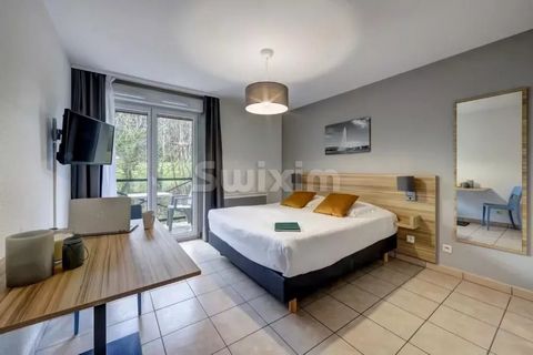 Ref. 911SR: Divonne-les-Bains, close to the city center, in a 3* hotel residence, you will be charmed by this furnished studio apartment of 23m2 composed of an entrance hall, an equipped kitchenette, a living room and a bathroom with toilet. Sale of ...