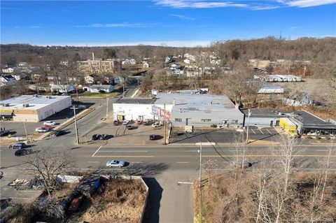 Explore the potential of this strategically located industrial property, offering an investment opportunity or the perfect space for an owner/user. Situated at 715 Boston Post Road in West Haven, this property boasts a range of features that make it ...