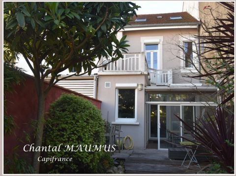 Dpt Hautes Pyrénées (65), à vendre TARBES maison P5 de 140 m² sur un terrain de 205,00 m²