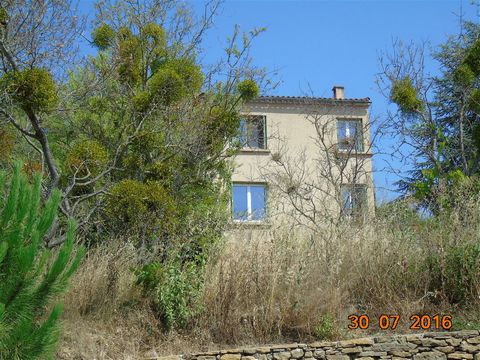 3 bedroom villa, living room, kitchen, south facing just 10 minutes from Limoux