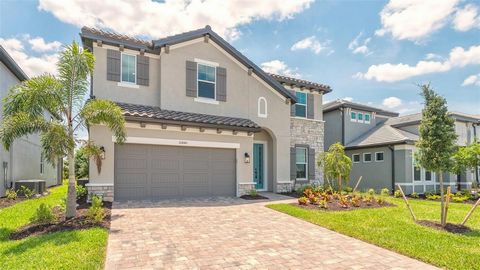 Stunning newly completed 2024 Wekiva model nestled in the exclusive community of Sweetwater. This opulent home offers a refined lifestyle marked by superior craftsmanship and enviable luxury finishes. Be welcomed by a breathtaking two-story foyer, se...