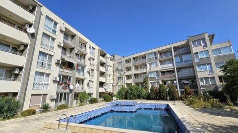 . 40 sq. m. studio with balcony in Butterfly, Sveti Vlas, 5 min to the beach IBG Real Estates offers for sale a spacious studio, located on the 3rd floor /with lift/ in complex Butterfly in Sveti Vlas. The complex is about 5 minutes walking distance ...
