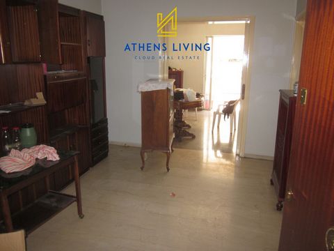 Questo imponente appartamento si trova al 3 ° piano nella zona di Agios Eleftherios. Con una superficie di 80 mq, si compone di 2 camere da letto, 1 bagno, 1 cucina e 1 soggiorno. Sebbene sia stato costruito nel 1977, questo appartamento offre un'opp...