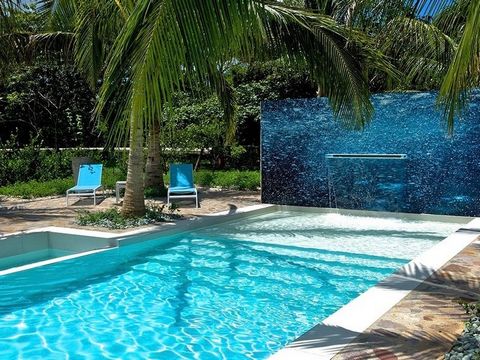 Zu verkaufen Luxuriöse Villa in Hacienda Pinilla, 4 Schlafzimmer plus ein Gästeapartment, Smart House Diese luxuriöse Villa kombiniert das anspruchsvollste Design und die modernste Technologie im exklusiven Strandresort Hacienda Pinilla - eine perfek...