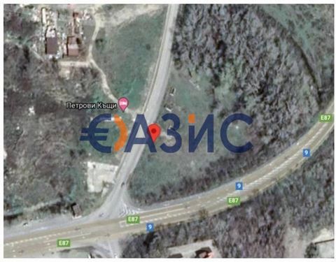 #28128076 We offer for sale a beautiful plot of land with the status of pasture in the village of Kosharitsa, Bostanlka locality, Burgas region, Bulgaria. Price: 205.750 euros Locality: Kosharitsa village, Bostanlka locality Plot size: 3,703 sq. m. P...