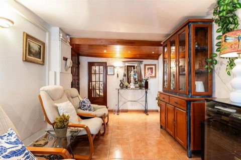 Nestled in the heart of Lisbon's vibrant and historic district, this charming apartment offers a perfect blend of modern comfort and historic charm. Boasting 2 bedrooms and 1 bathroom, this cozy space is ideal for those seeking a stylish city residen...