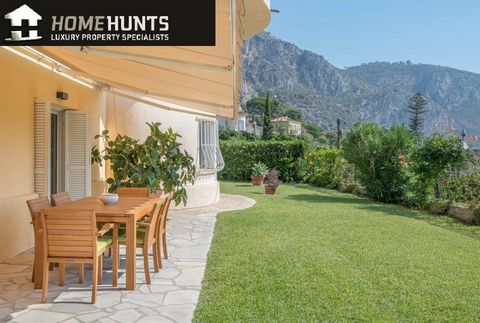 EZE sea side: Unique location close to the beach. Typical 3 bedroom apartment of 92 m2 with a beautiful flat garden of 200 m2. Renovated with quality materials. Accommodation consists of entrance hall, large living room with open kitchen opening onto...