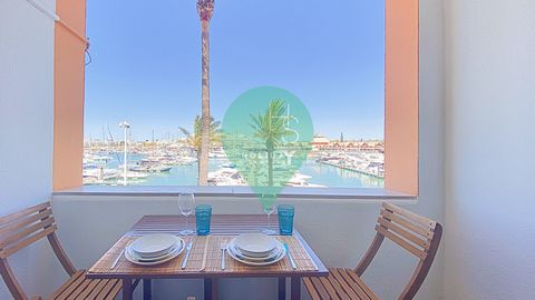 Welcome to your dream holiday destination at Vilamoura Marina! This cozy 1-bedroom, 1-bathroom apartment offers a breathtaking view of the stunning Vilamoura Marina, where you can watch boats coming and going, and soak up the charming atmosphere of t...