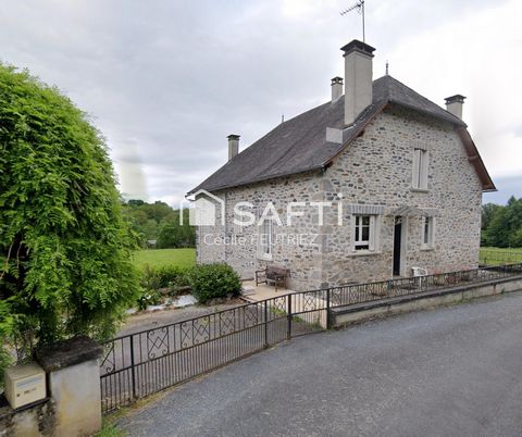 Laissez-vous séduire par cette magnifique maison en pierre, idéalement située à Cornil, qui conjugue avec brio authenticité et potentiel. Un cachet indéniable : Derrière sa belle façade en pierre, cette maison dévoile de généreux volumes où le charme...