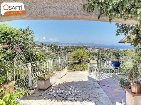 Vue Mer Panoramique ! Superbe Villa 6 Pièces avec Piscine à Saint-Aygulf (83370)