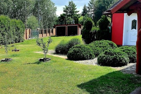 The perfect accommodation for a romantic, cozy holiday for two or for a small family. This house has a covered barbecue area made of wood, where you can organize great barbecues in the summer and have a nice breakfast in the morning. In addition, the...