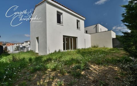 Dpt Hérault (34), à vendre à Saint-André de Sangonis Villa récente T5 91m² Terrain de 300m²