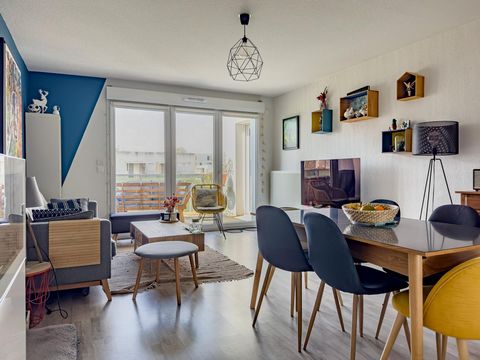 Appartement au dernier étage, lumineux,