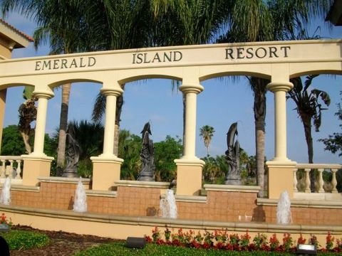 Emerald Island Resort est un prestigieux bloquées et gardé la communauté située à deux pas du Walt Disney World Resort. Entouré d'une zone de Conservation, il comprend plus de 300 Acres avec 11 Acres fortement boisés au milieu de la station.  L'île E...