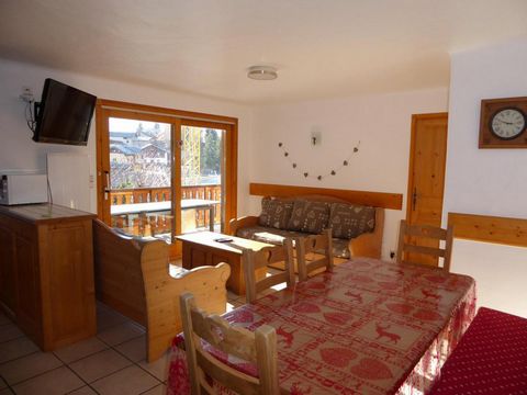 The Chalet Cristal, Champagny-en-Vanoise, Alps, France comprises of 4 luxury apartments in a spacious area (70 to 100 m²). All the accommodations have a south facing balcony, a satellite TV, ski lockers, cellar, parking space and a garage. The ski li...