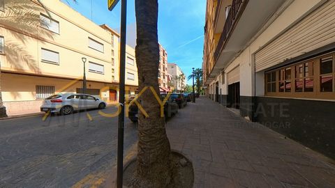 Smart Investment in Riba - Roja de Turia, Valencia! Welcome to the future of real estate investments with Sky Real Estate! This 217-square-meter store located on Avenida de la Paz presents itself as a unique opportunity for visionary investors. Turn ...