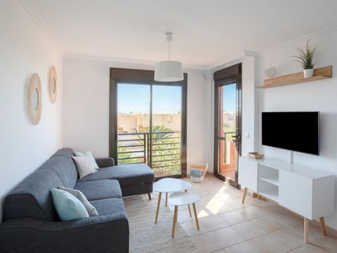The accommodation consists of a spacious main room that houses a living-dining room with a comfortable sofa and smart TV, a fully equipped open kitchen and access to a balcony-terrace. On the other hand we find the bedroom with a double bed, smart TV...