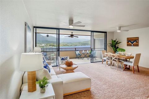 Perched on the tranquil hillside of the Konane slope in Kaneohe, Poha Kea Pointe offers premium views of the majestic Koolau mountain range and azure waters of Kaneohe Bay. This three bedroom two bath single level town home is truly a hidden gem. You...
