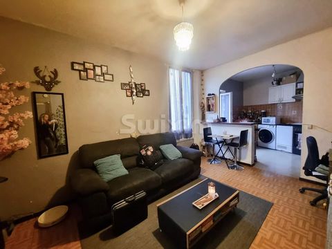 Ref 3999LC: LES ARCS, well located, parking nearby. Quiet ! This set of apartments, sold rented, consists of: a raised ground floor apartment type F2 comprising a living room with kitchen area, pantry, 1 bedroom and a bathroom with toilet. On the 1st...