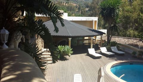 FOUR CHARMING BUNGALOWS OR 'CASITAS' sleeping up to 15 people in 6 en-suite bedrooms, set in luscious tropical gardens minutes from the centre of Marbella. The rambling and beautifully maintained gardens feature stunning terraces and lawns, two pools...