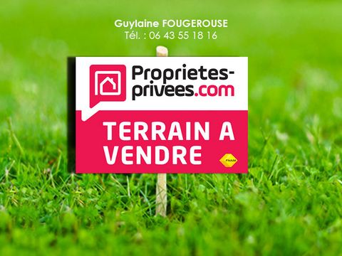 Guylaine FOUGEROUSE vous présente à 20 mn de ST MARCELLIN 42680 à SAINT JEAN SOLEYMIEUX ce beau terrain constructible de 3 200 m² hors lotissement libre de tout constructeur Terrain à bâtir rectangulaire bénéficiant d'une très belle vue Viabilité en ...