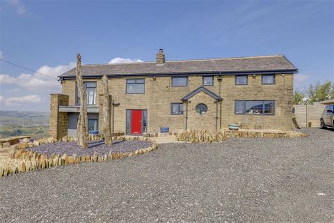 This wonderful, 4 bedroom home could make you feel on top of the world, within approximately 8 acres of land and possibly the BEST VIEWS FOR MILES - quite literally. Add in exceptional design and finishes, generous living space and ample, private gat...