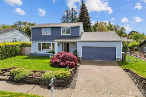 Imagine your summers spent on the Sound! This lovingly maintained home is your chance to make that dream a reality. Located just blocks away from Titlow Park with public beach access including Splashpark with BBQ's & public meeting space nearby for e...