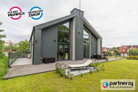 DETACHED HOUSE IN KOSAKOWO IDEAL FOR RUNNING YOUR OWN BUSINESS LOCATION: The house is located in Kosakowo, it is a dynamically developing town near Gdynia and Rumia. It is characterized by close access to the sea. We can get to Rewa and Mechelinki in...