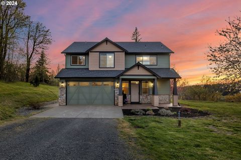 This spacious and well cared for four-bedroom, 2 1/2 bath home sits on five expansive acres of land, offering unparalleled privacy and breathtaking territorial views.The property features a sizable 30 x 40 pole building, perfect for storing all your ...