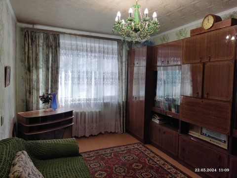 Продаётся уютная двухкомнатная квартира в Московской области, г. Кашира, ул. Металлургов, д. 5, кор. 1 Расположена в удобном районе с развитой инфраструктурой. Квартира с хорошим планированием - распашонка, общей площадью 52,9 кв.м.(метраж комнат 16 ...