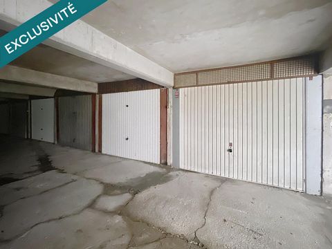 GARAGE EN REZ DE CHAUSSEE
