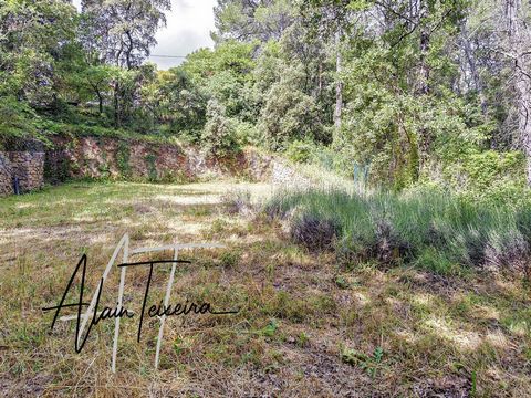 terrain batir de 1160 m²