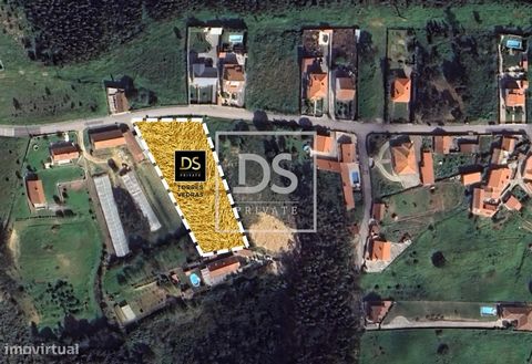 Terreno para construção de 3 Moradias em Sto Isidoro Apresentamos um fabuloso terreno de 3.750m², situado numa zona tranquila e em forte crescimento, a apenas 400 metros do Colégio Miramar. PIP aprovado para a construção de 3 moradias individuais, ca...