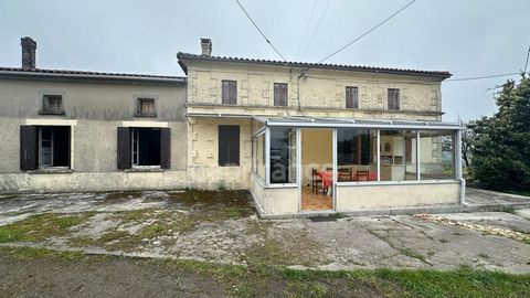 À Vendre Maison avec Grande Dépendance et Terrain de 3 975 m² à Mortier (17) À RÉNOVER