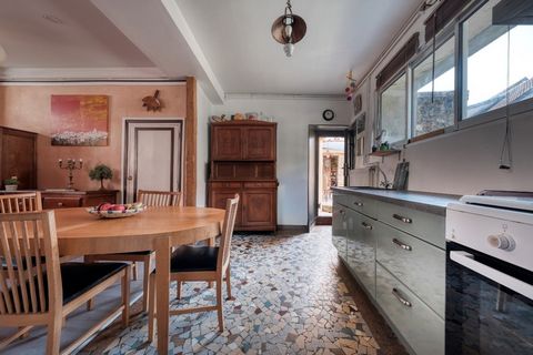Maison à vendre 4 pièces NEAUPHLE LE CHATEAU (78)