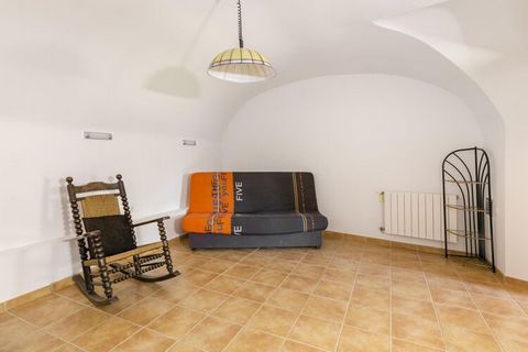Reside in this elegant, authentic accommodation near the Costa Brava. It has a private pool and a great appearance. It can comfortably accommodate 2 families. There is a private swimming pool where you can enjoy refreshing dips. The center of Figuere...
