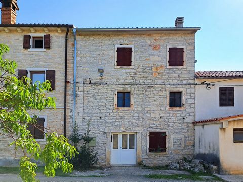 Location: Istarska županija, Kanfanar, Kanfanar. Vacations in Kanfanar are also interesting during the off-season because the winters here are mild and pleasant. Thanks to its favorable geographical location, the Istrian peninsula has a very mild Med...
