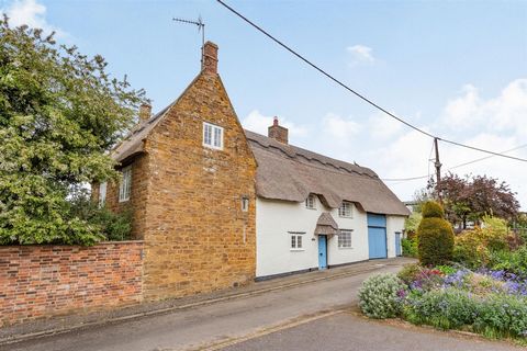Welcome to The Haven - Where Comfort Meets Charm The Haven dates from 1650 and as you would expect from a property of this era, is full of character. Having been updated and beautifully maintained it now offers all the needs for modern living with 2 ...