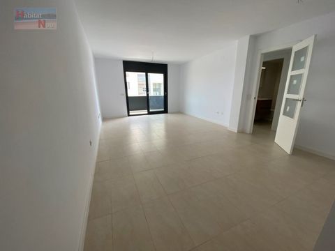 Welcome to your brand new home! Imagine the tranquility and peace you will find in the charming village of Sant Jaume dels Domenys, away from the urban stress but close to everything you need. With this spectacular brand new apartment, you will be ab...