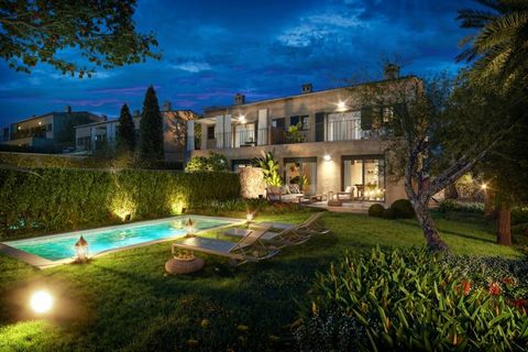 This project comprises 10 two-story semi-detached houses built in the most authentic Mallorca style. Each property has 3 bedrooms, 2 bathrooms, and a guest toilet. As well as an integrated kitchen, the homes have a spacious living-dining room that op...