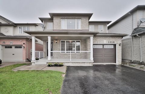 A Perfect Gem This wonderful and bright detached home is a perfect gem for first time buyers or a starting family. The open concept kitchen, breakfast & family room lends to the inside spaciousness followed by the sliding glass doors to a large fence...