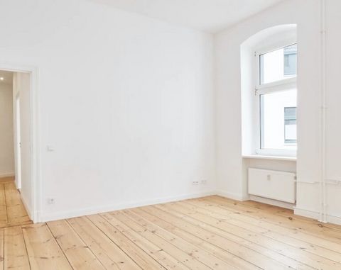 Address: Berlin, Osloer Straße 114 Property description The apartments in the front building have balconies or oriels with large windows allowing plenty of light into the spacious rooms. The old building character of the apartments is underlined by h...