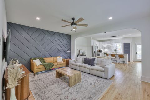 Discover the perfect blend of accessibility, Serenity & Style at 357 Dade Dr! Minutes from BNA and a quick drive Downtown, enjoy the best of both worlds of urban excitement & suburban tranquility! Step inside to experience the spacious open concept l...