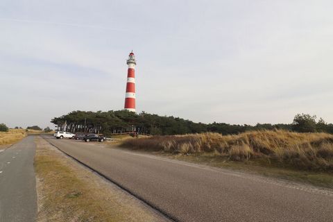This wonderful holiday home on Ameland is uniquely located directly on the golf course. The octagonal design and modern furnishings contribute to a cozy atmosphere. The house has 3 bedrooms, a spacious sun terrace with furniture, a large garden and a...