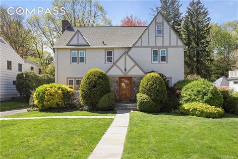Sun Filled modern Tudor in sought-after Greenacres neighborhood in Scarsdale only a few blocks from elementary school, train and shopping. This home is a perfect meld of the timeless allure of the past with the functional needs of the present, embody...