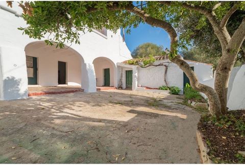 In a wonderful landscape in which plains and forests of centuries-old holm oaks alternate is located this wonderful rustic estate for sale in Menorca, brimming with charm and authenticity. The main house has all the ethnological elements that can be ...