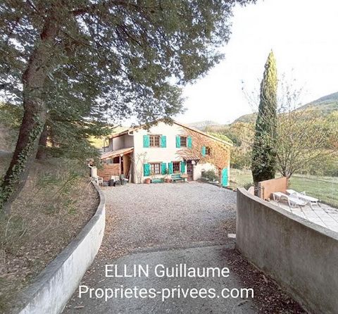 In Sougraigne, country house of 122m2 hab on 8,000m2 of land with swimming pool. Ellin Guillaume ... 3D tour available. Video drone below. https:// ... /s/fylsp62i38cpwhn/Domaine%20Sougraigne.mp4?dl=0 In the middle of nature with mountain and forest ...