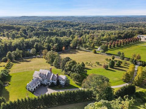 Gracious, custom built colonial with over 10 acres of the most amazing views in Bedford. This property is located in a prime estate area only 45 minutes to NYC and moments to train, shopping, highways and the towns of Chappaqua, Armonk, Mt Kisco and ...