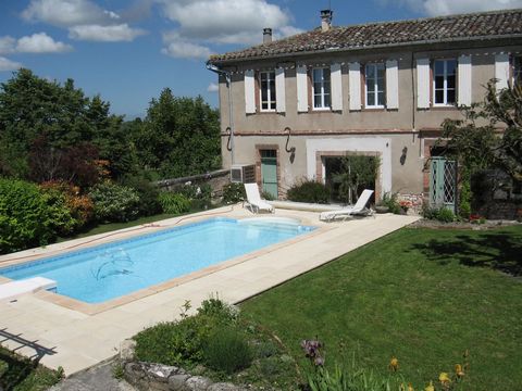 Character stone property situated on the edge of a hamlet in a pretty walled enclosed garden. The saltwater swimming pool with travertine terrace was installed in 2012. The house is on 2 floors. The kitchen, with its own entrance from the terrace, wa...